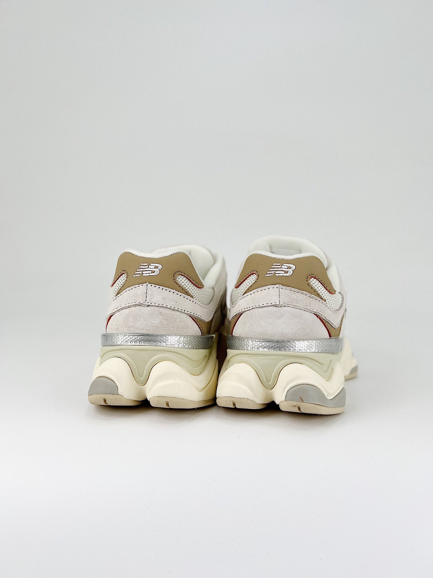 New balance 9060 PASTEL BROWN