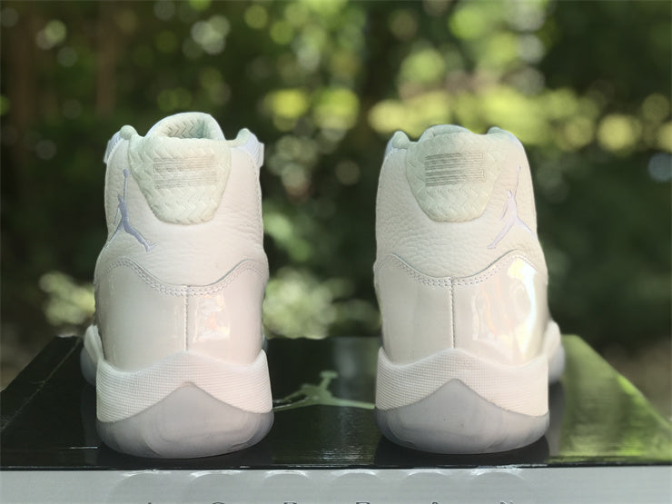 JORDAN 11 WHITE
