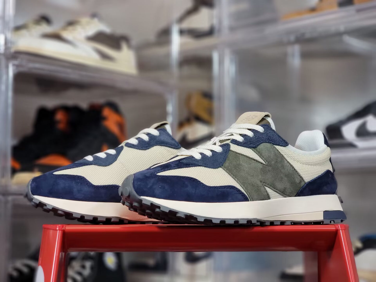 New Balance 327 NAVY BLUE GREY