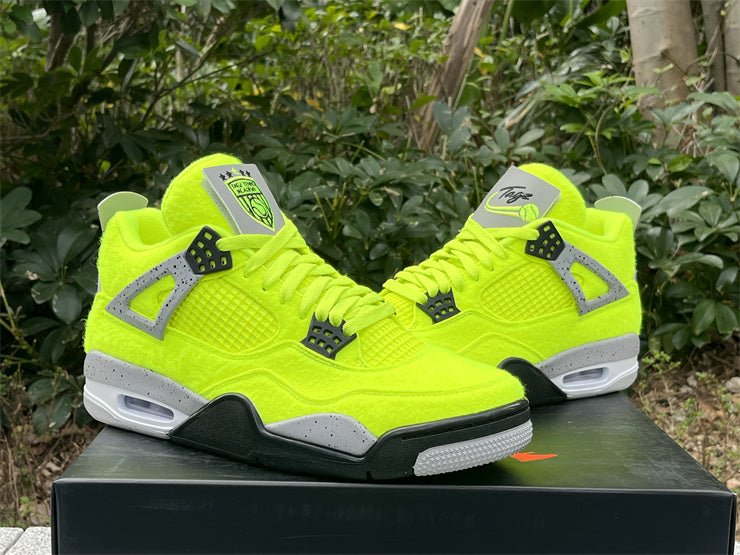 Jordan Retro 4 Fluo