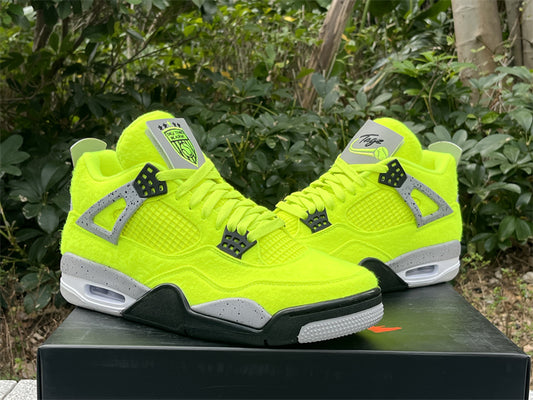 Jordan Retro 4 Fluo