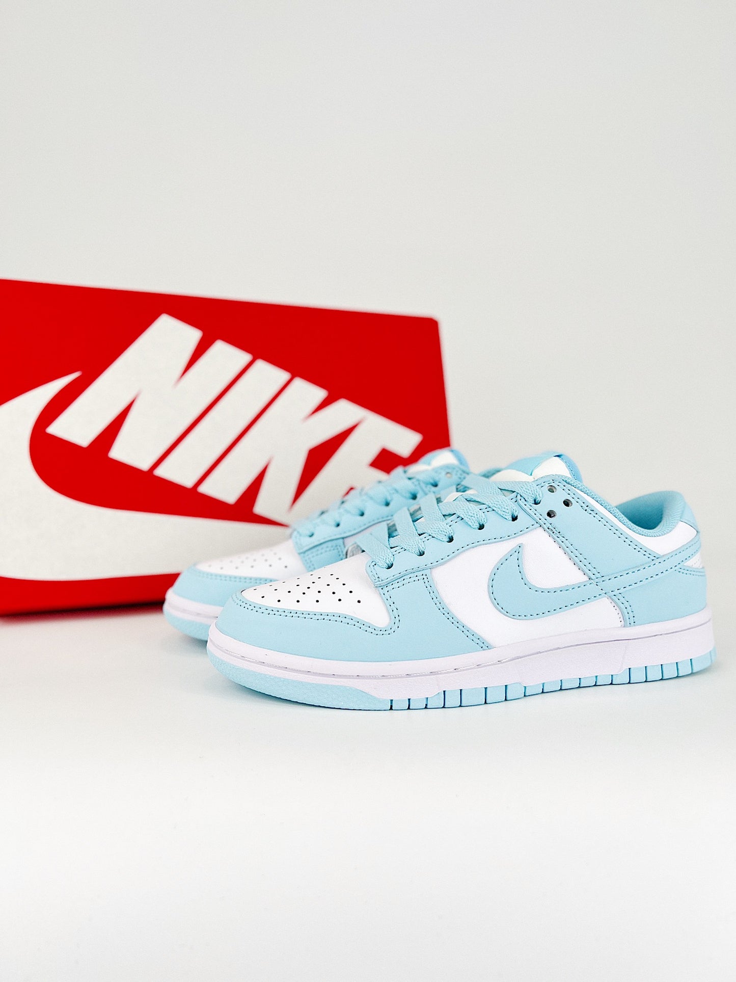 NIKE DUNK LOW BLUE GLACIER