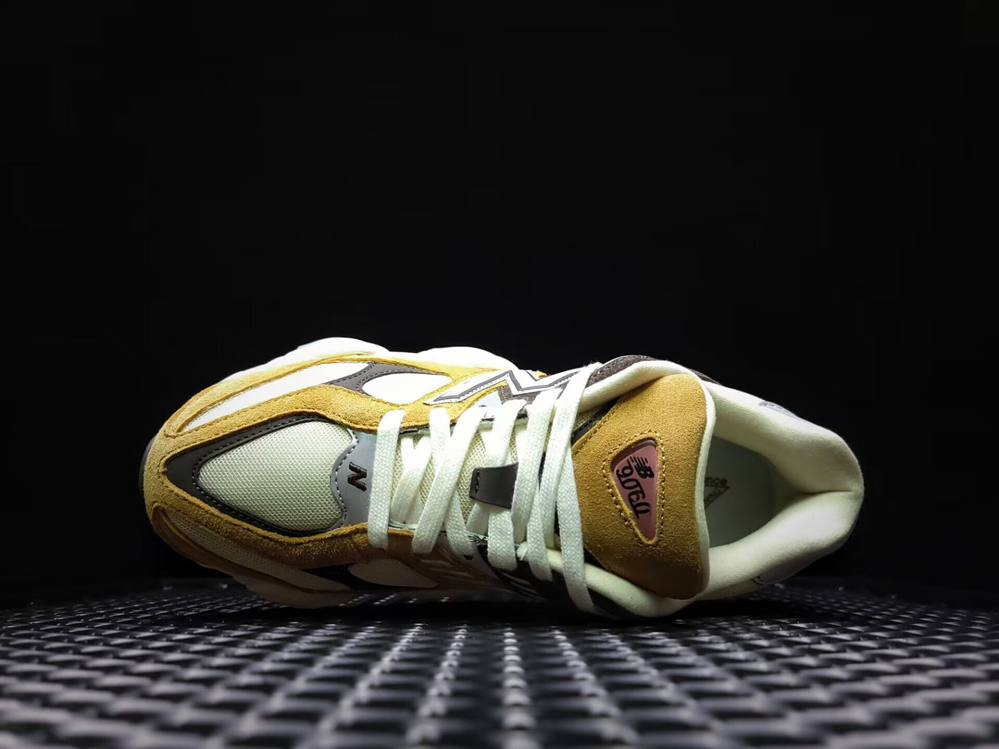 New balance 9060 JOE X FRESHGOODS YELLOW