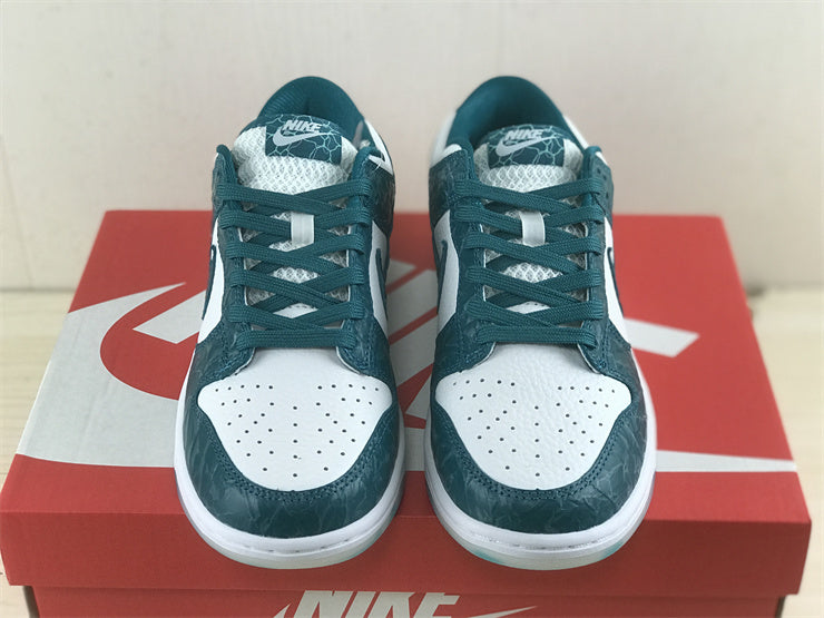 DUNKS LOW OCEAN