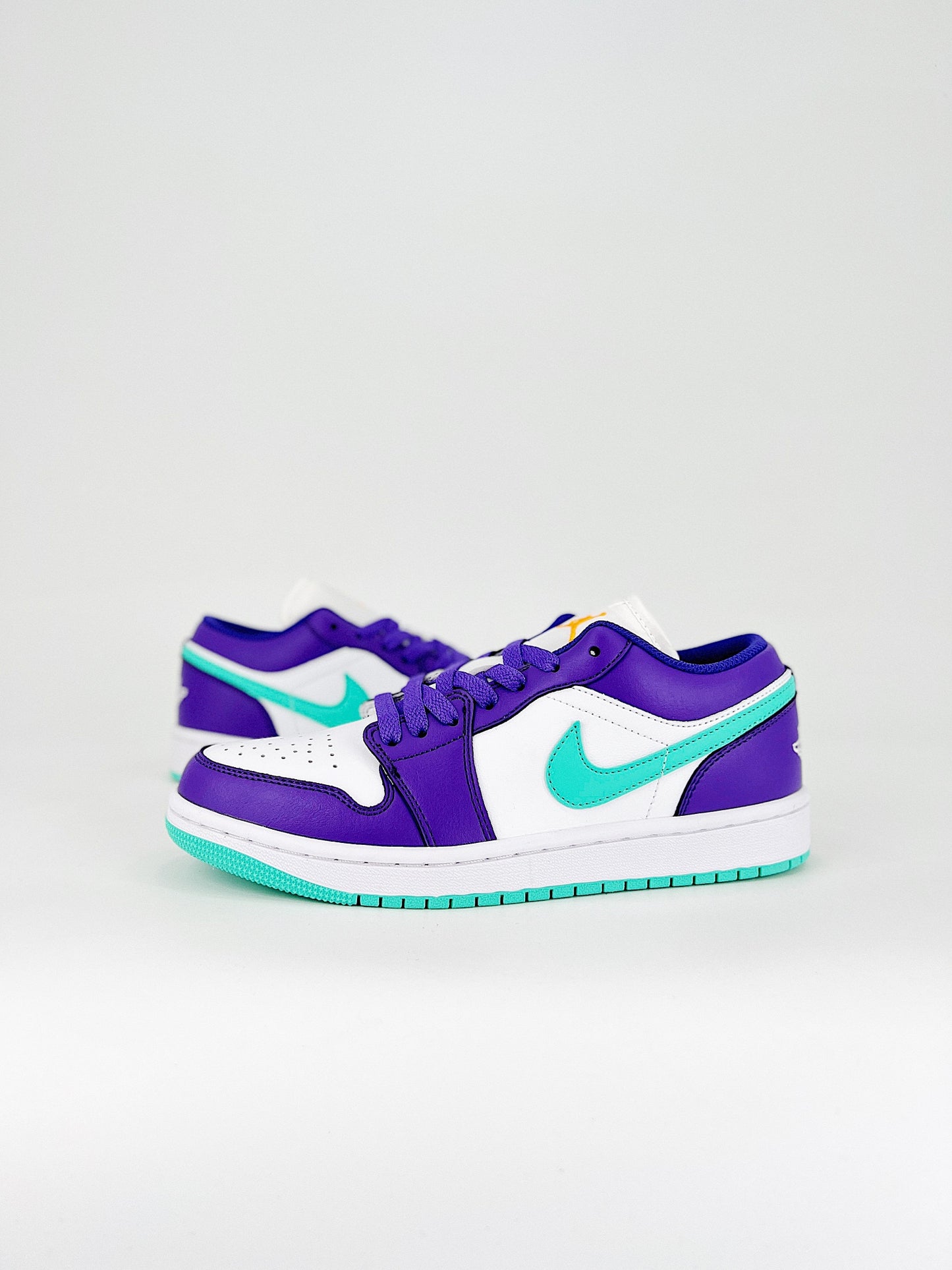 Jordan 1 Low PSYCHI PURPLE