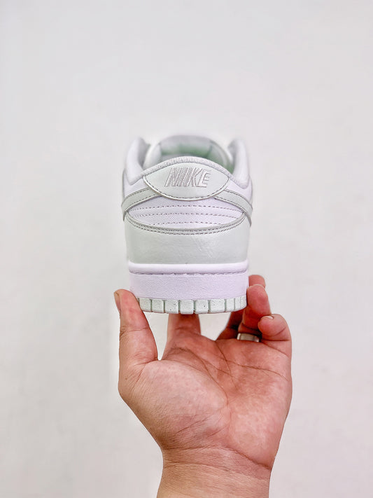 NIKE DUNKS "WHITE MINT"