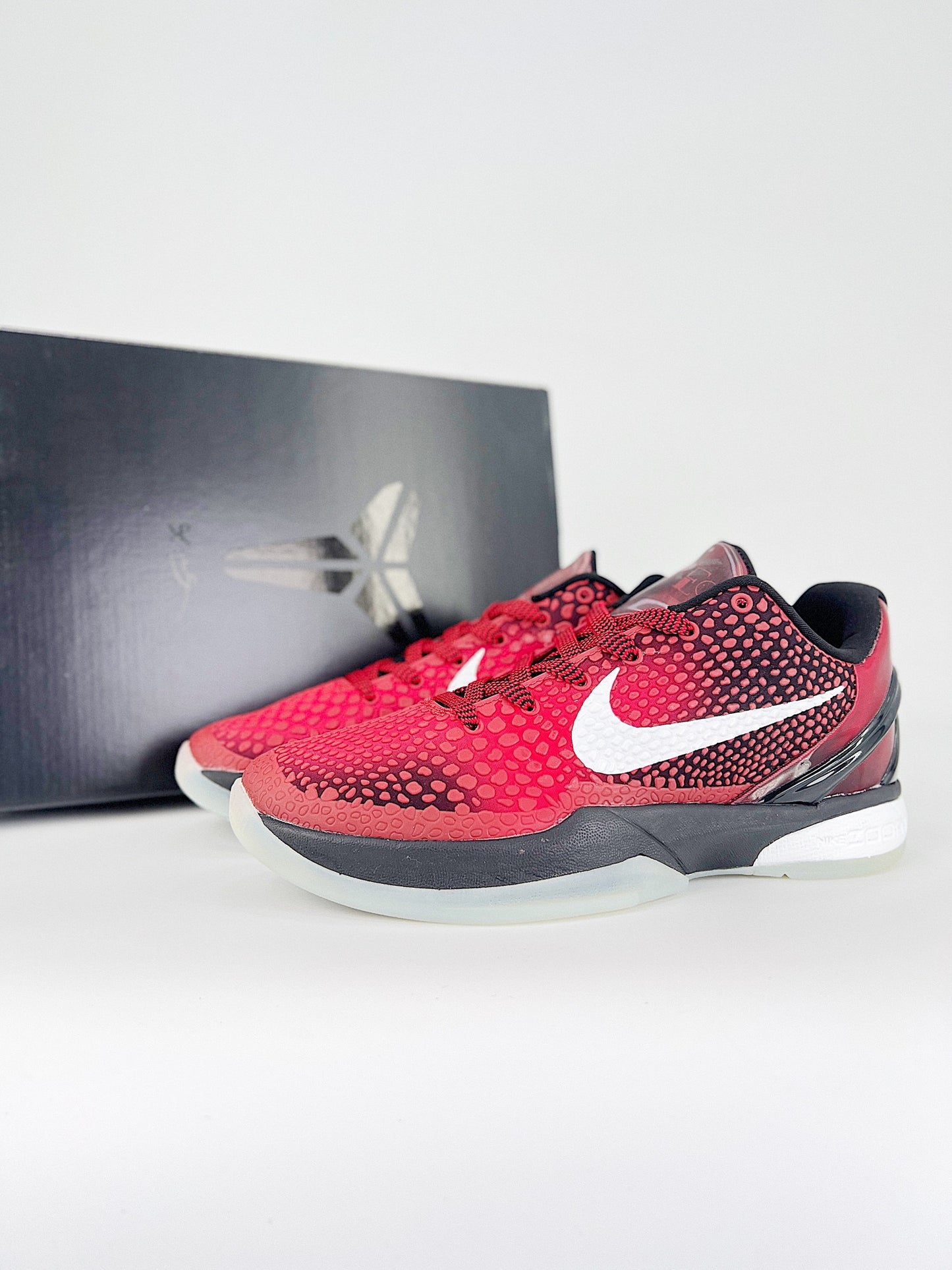 NIKE ZOOM KOBE 6 RED