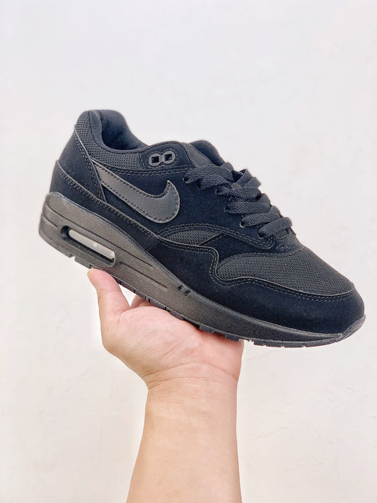 AIR MAX 1 ALL BLACK