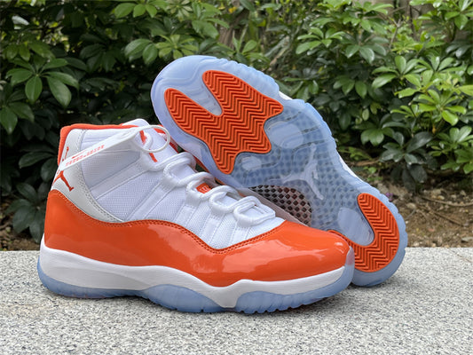 JORDAN 11 ORANGE