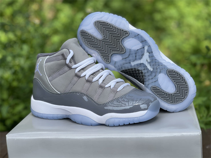 JORDAN 11 GREY