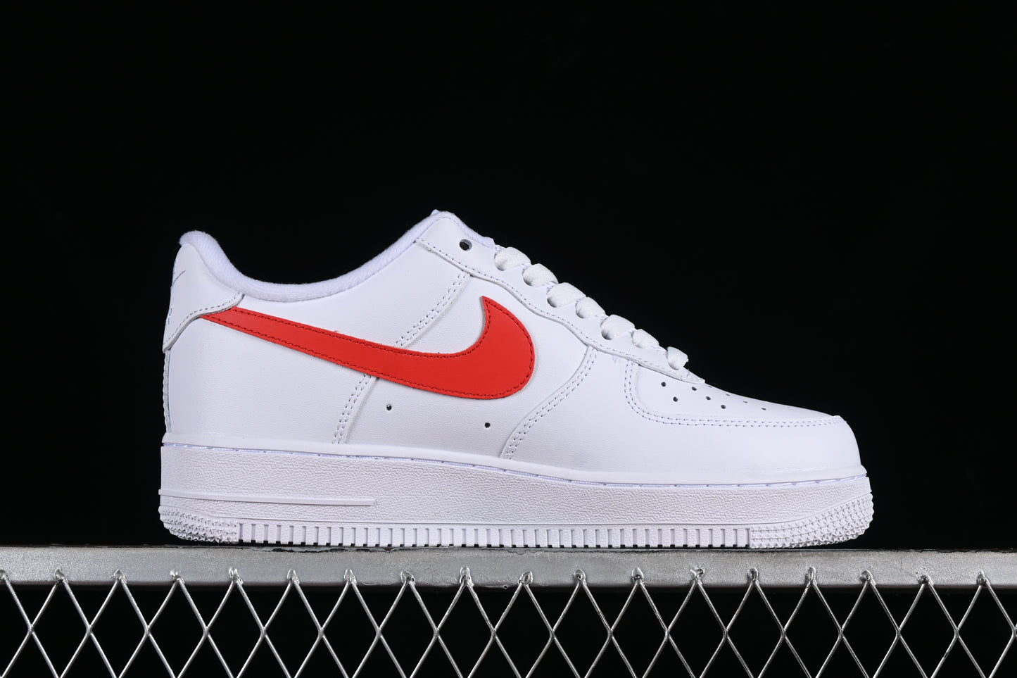 Supreme x Nike Air Force 1 Low White/Speed Red « China Exclusive »