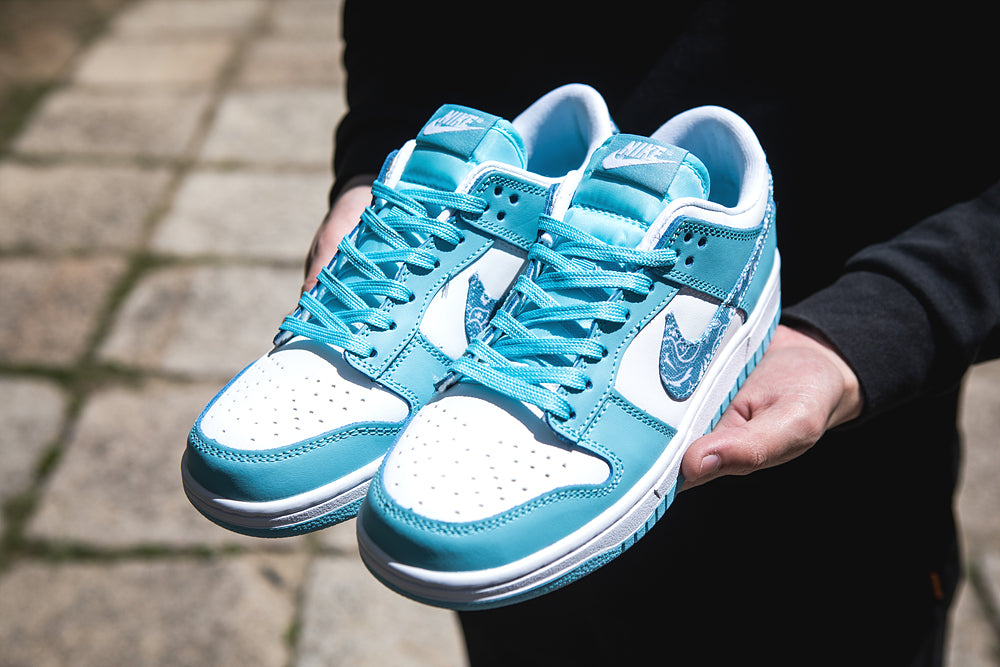 NIKE DUNK SB BLUE PAISLEY