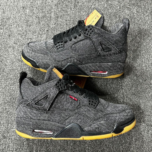 JORDAN RETRO 4 X LEVIS BLACK