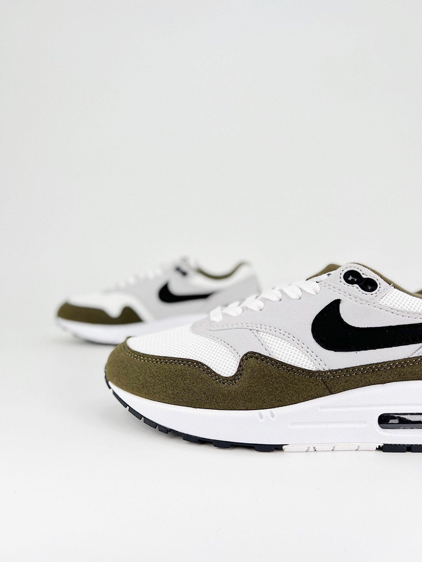 AIR MAX 1 KAKI