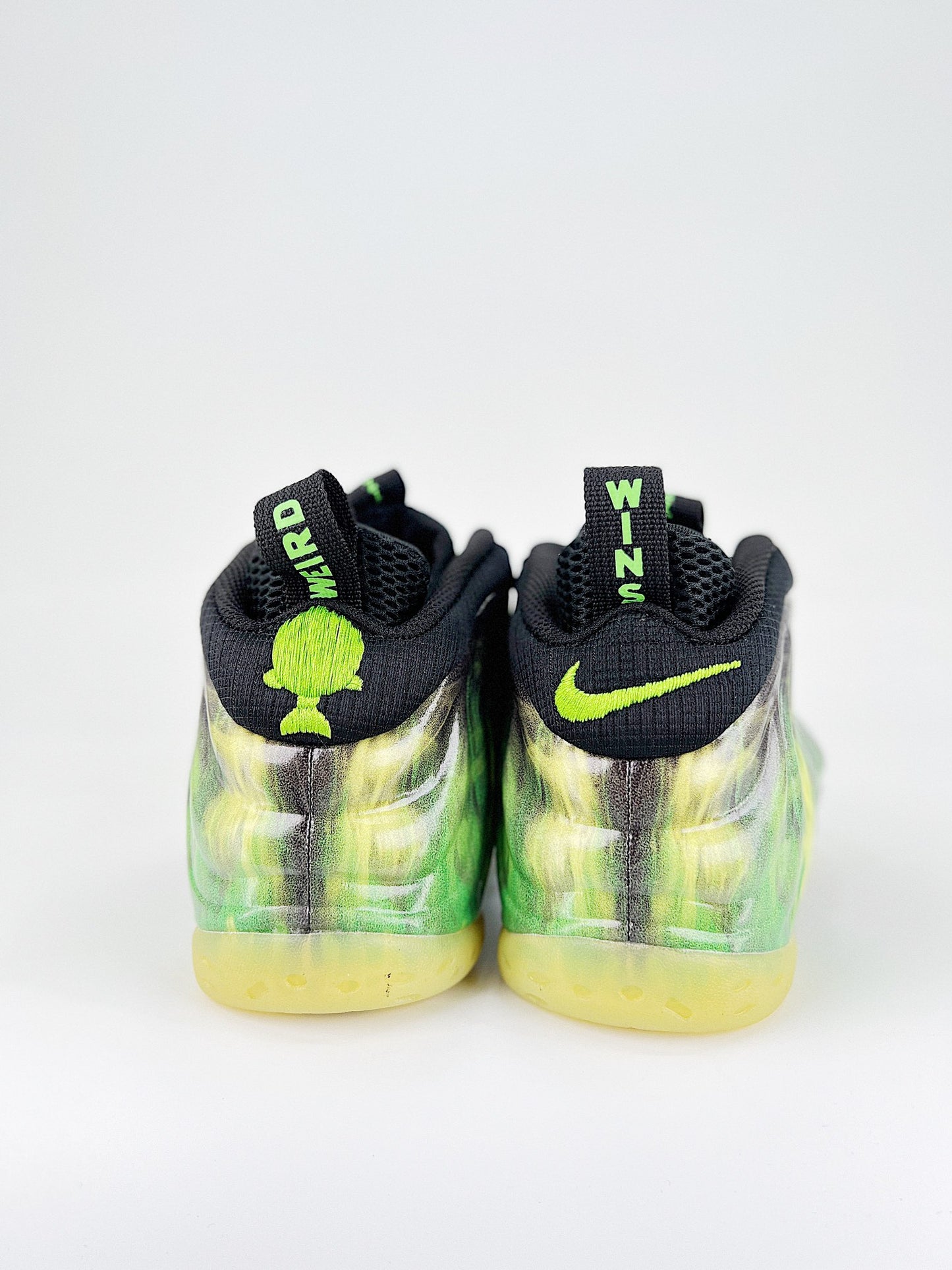 NIKE AIR FOAMPOSITE ONE ParaNorman