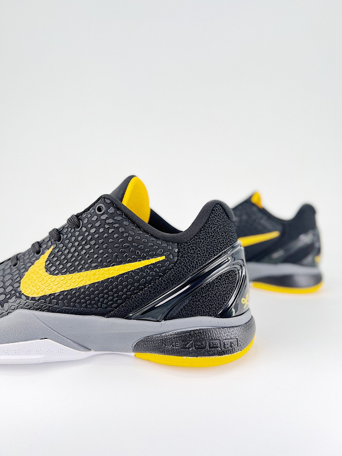 NIKE ZOOK KOBE 6 BLACK