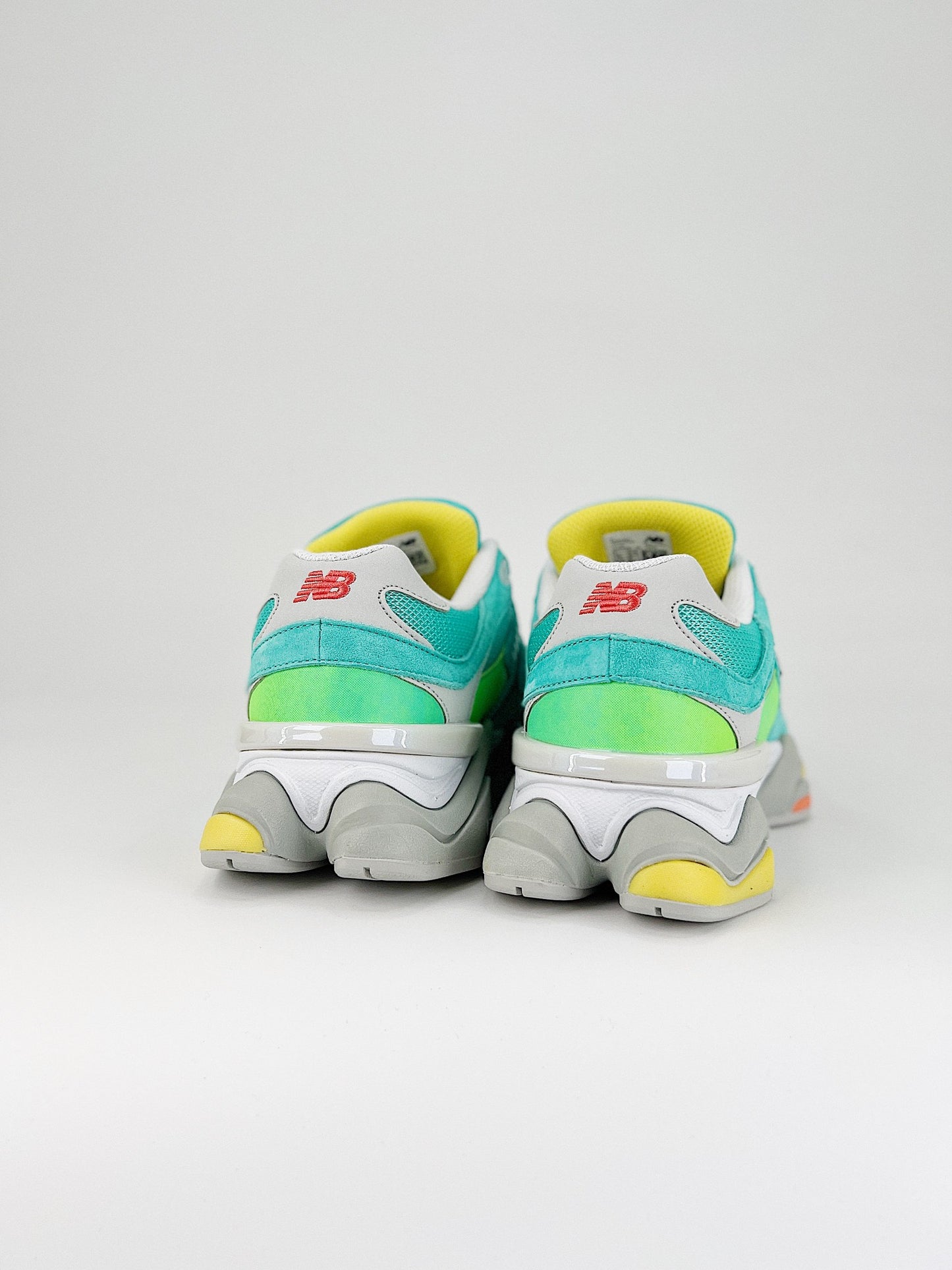 New balance 9060 "Cyan Burst"