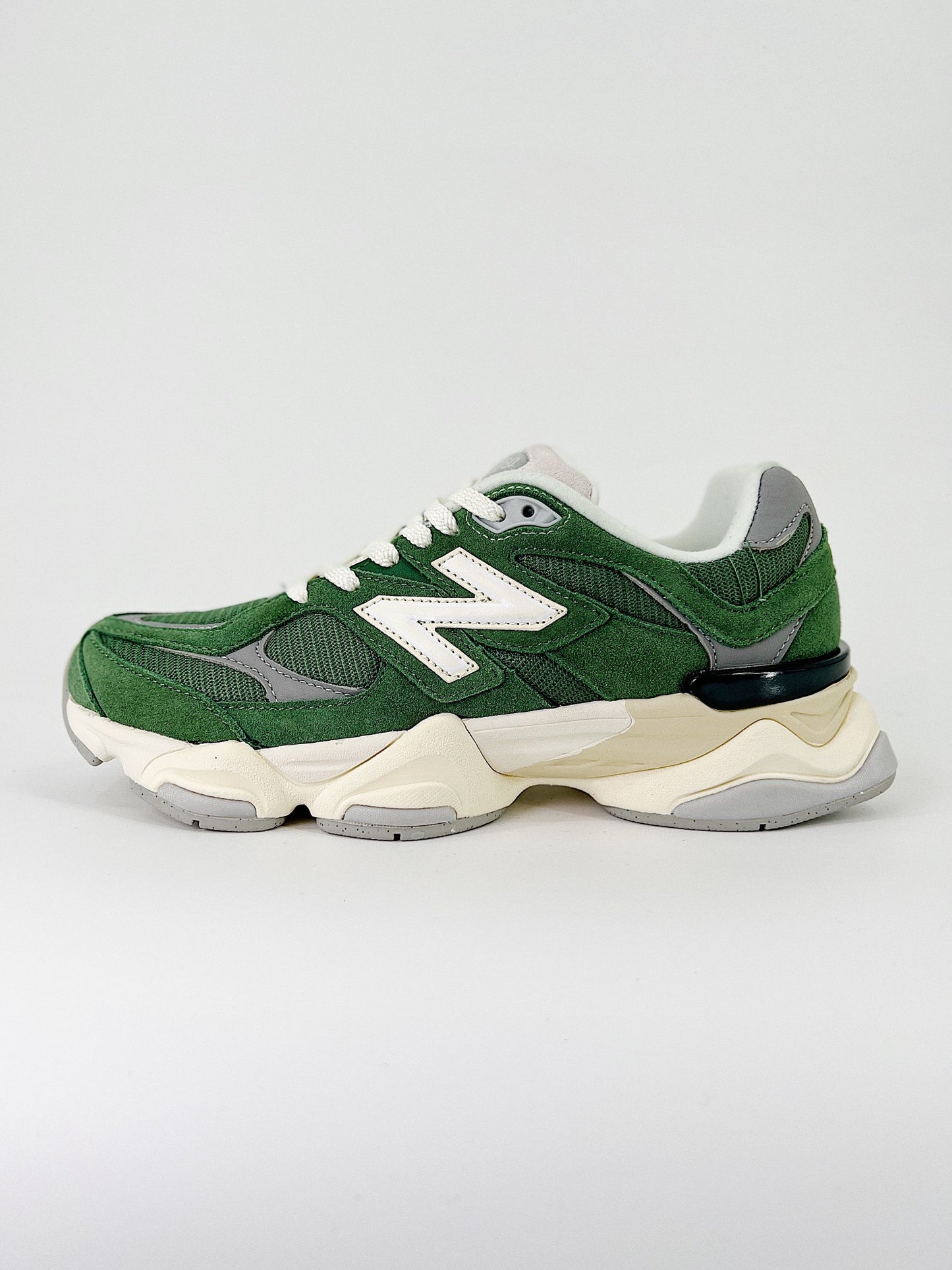 New Balance 9060 NORI