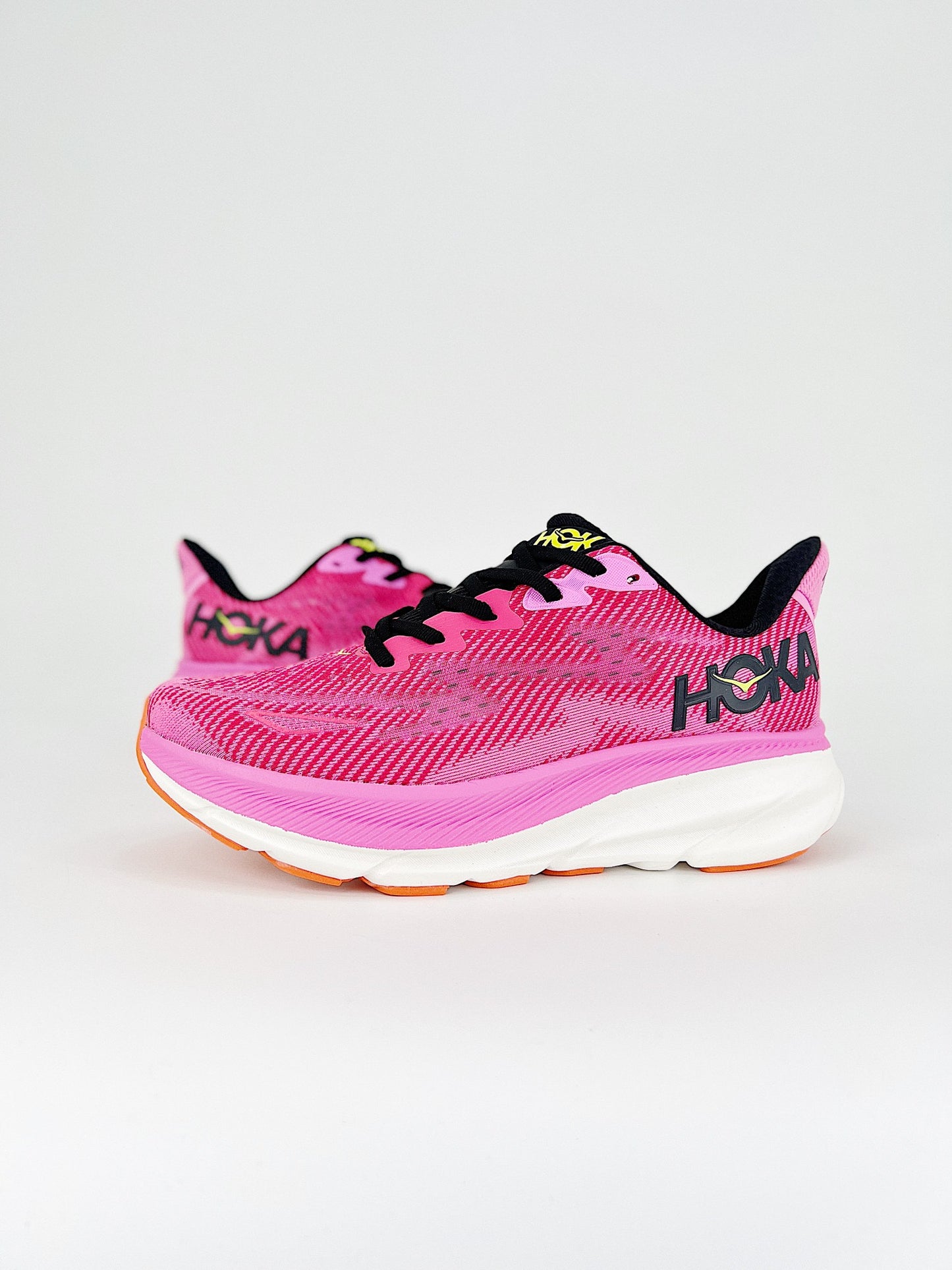 HOKA CLIFTON 9 PINK