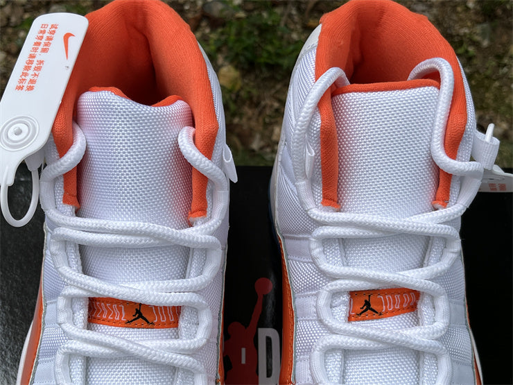 JORDAN 11 ORANGE