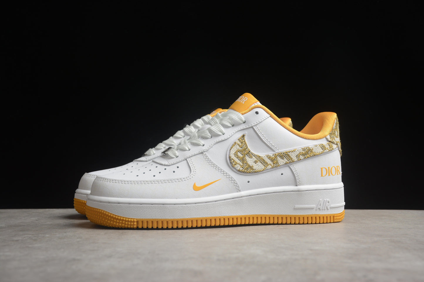 AIR FORCE 1 YELLOW DIOR