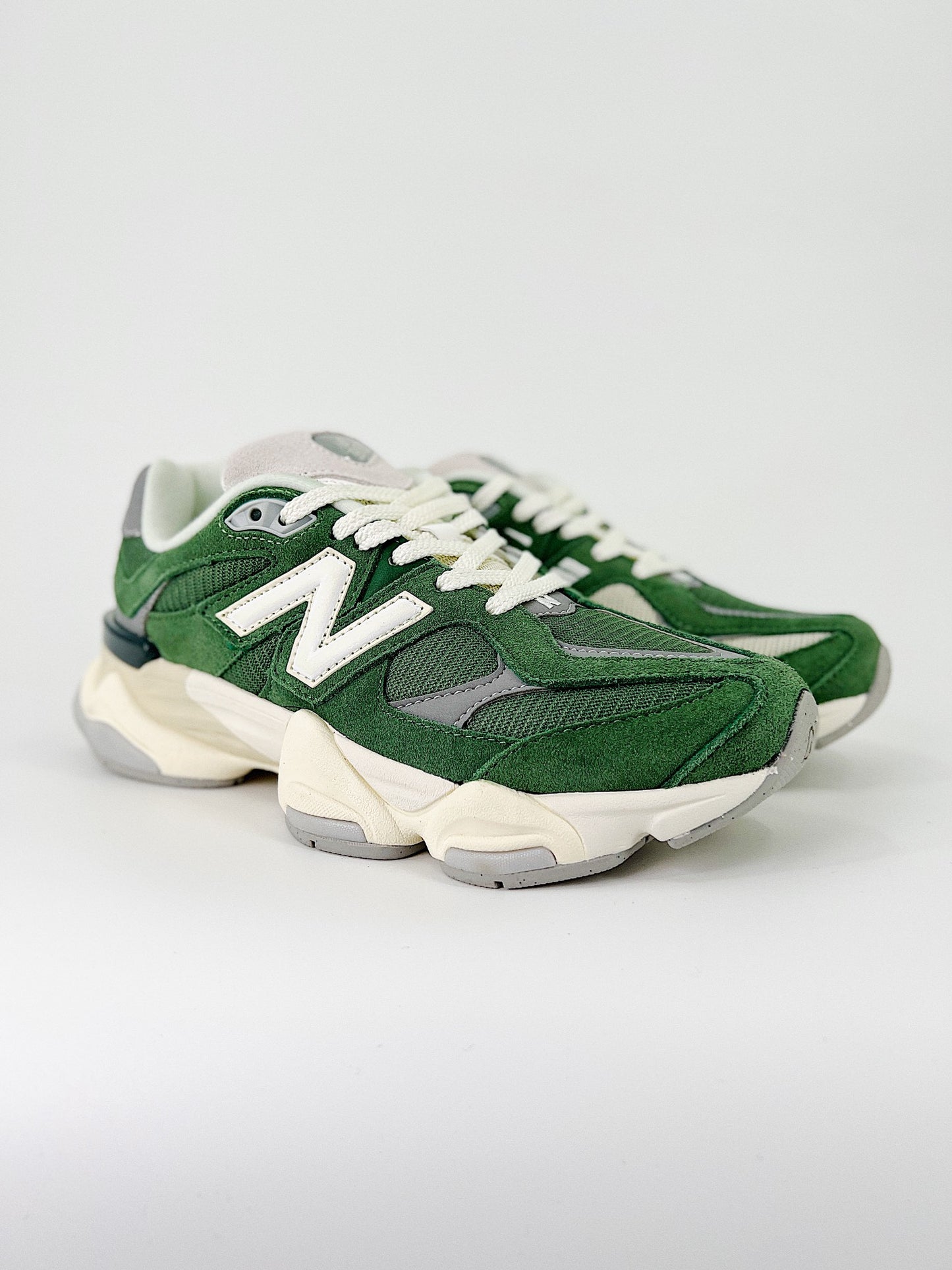 New Balance 9060 NORI