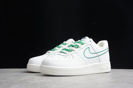 AIR FORCE 1 GREEN AND WHITE