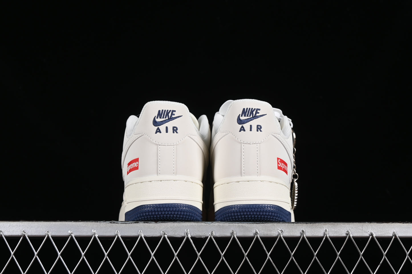 NIKE AIR FORCE 1 EDITION KITH PARIS