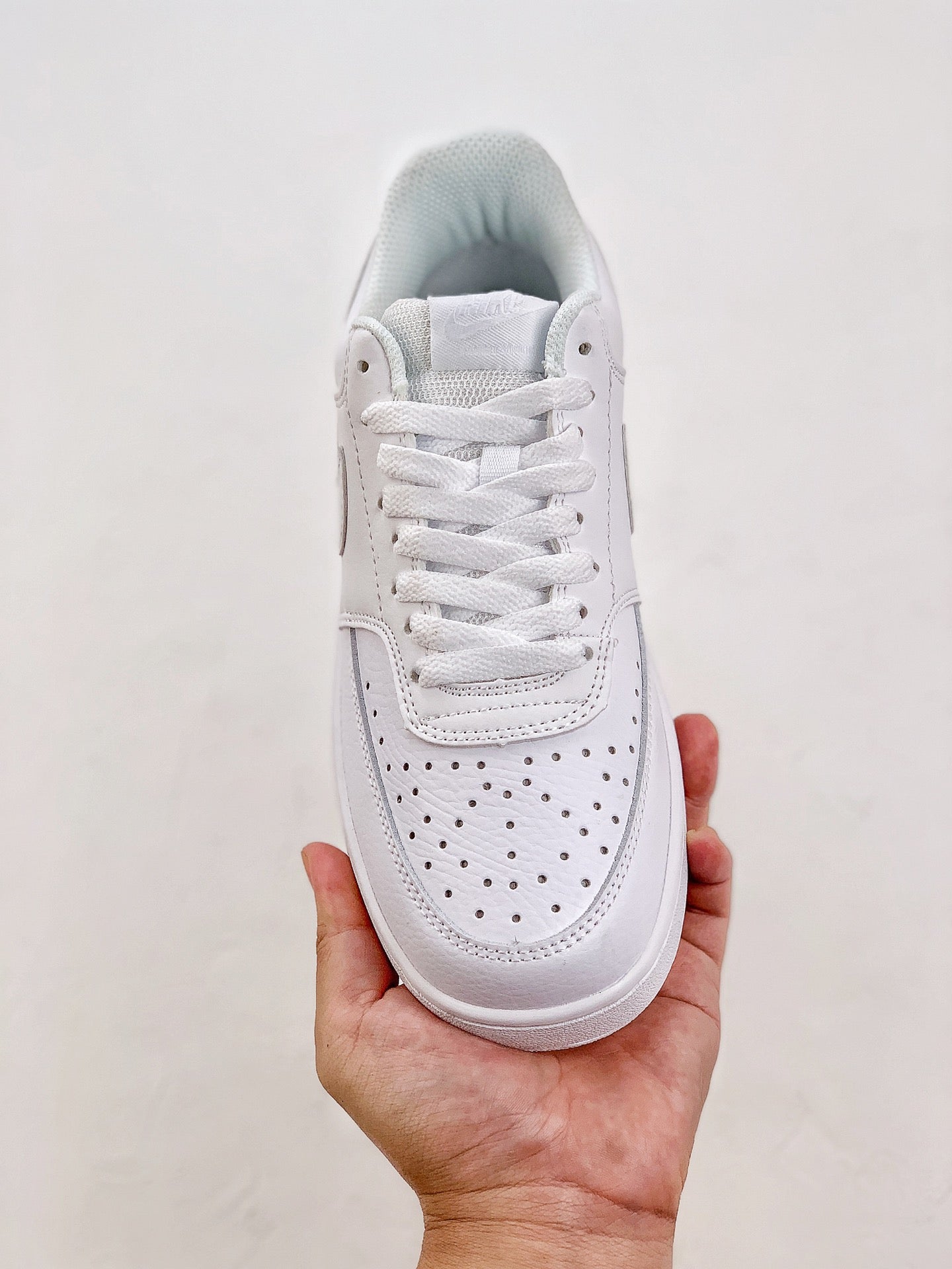 NIKE VISION COURT LOW WHITE