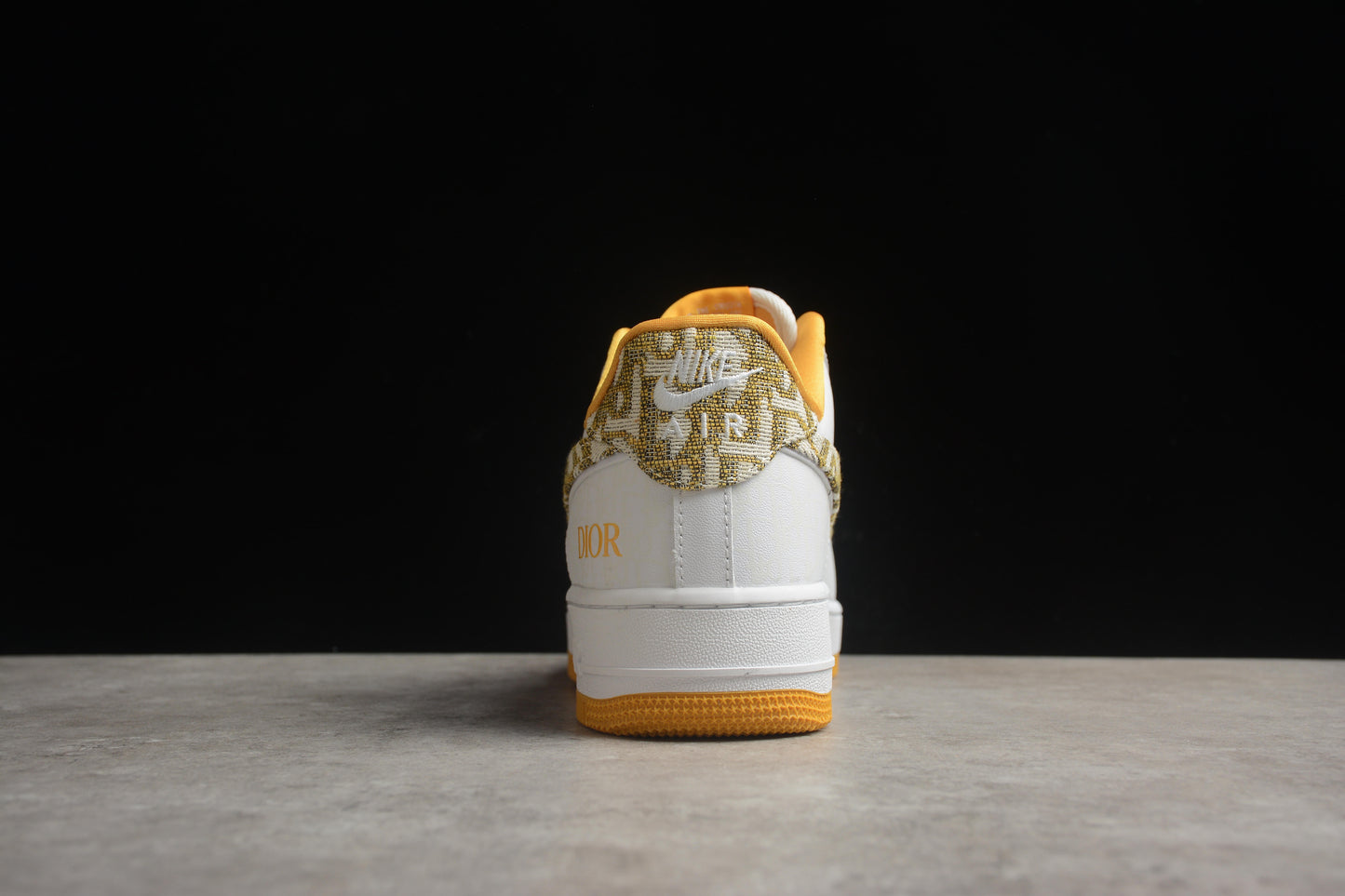 AIR FORCE 1 YELLOW DIOR