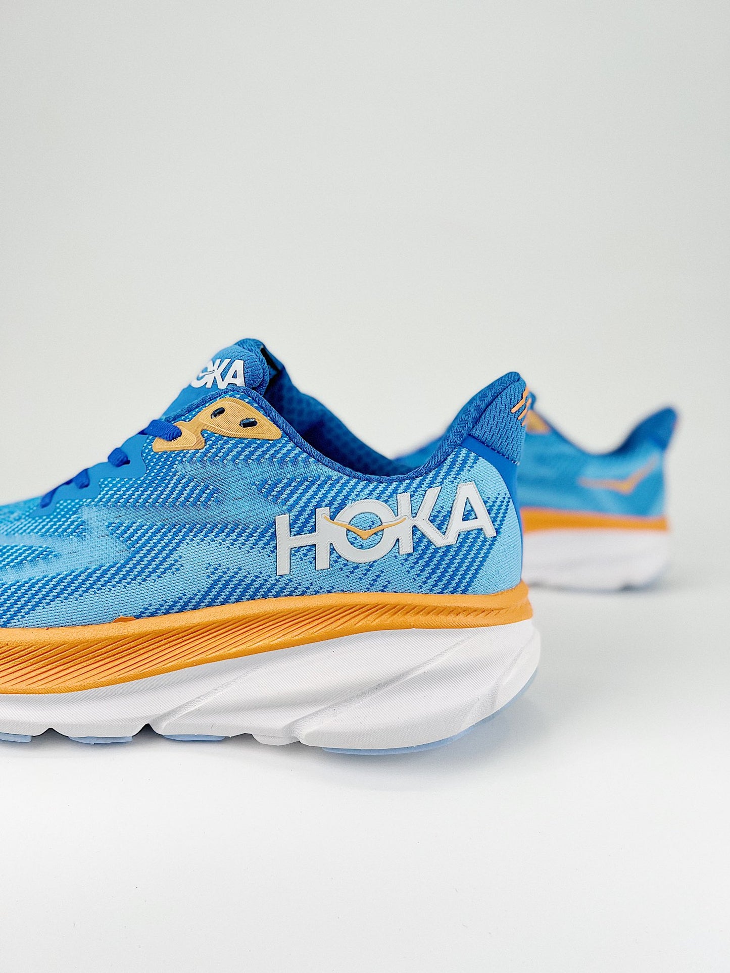 HOKA CLIFTON 9 BLUE