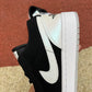 Jordan 1 Low BLACK AND WHITE