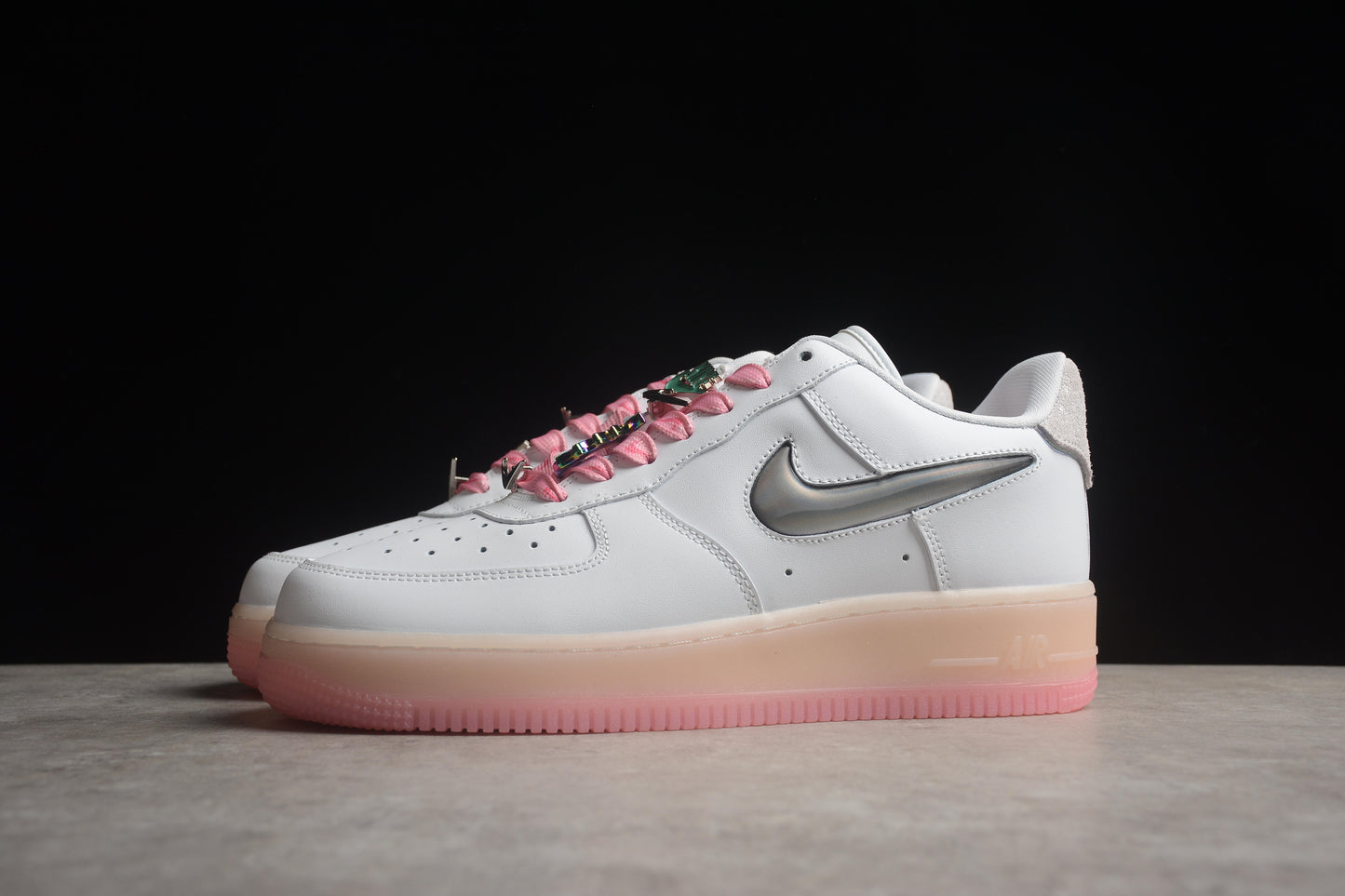 AIR FORCE 1 YEAR OF DRAGON WHITE PINK