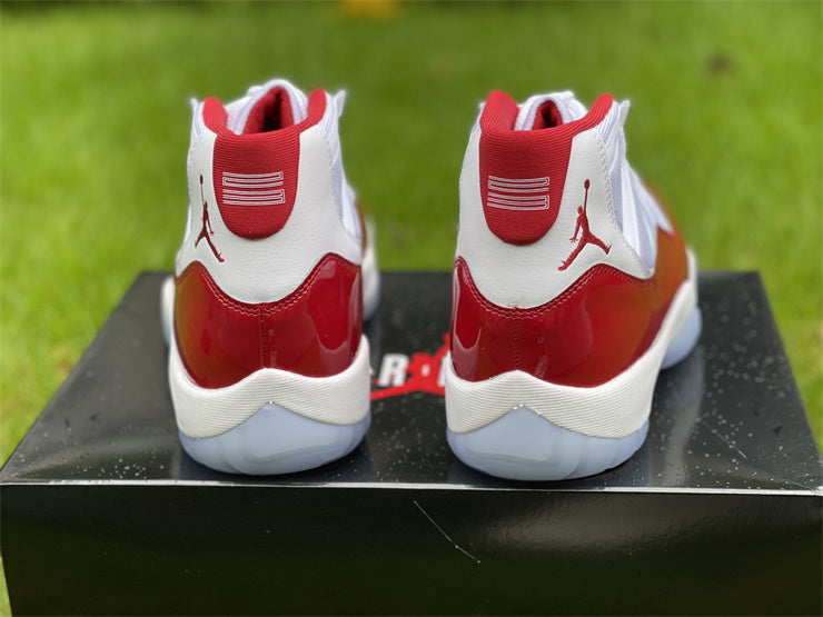 JORDAN 11 RED AND WHITE