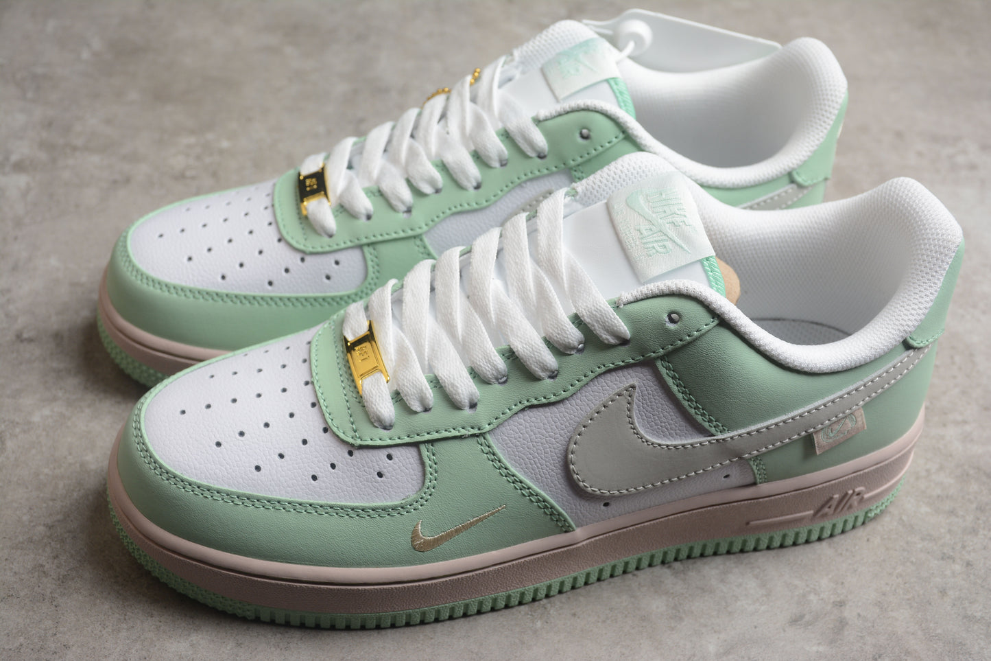 AIR FORCE 1  PINK GREEN