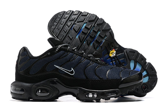 NIKE AIR MAX PLUS MIDNIGHT NAVY BLACK