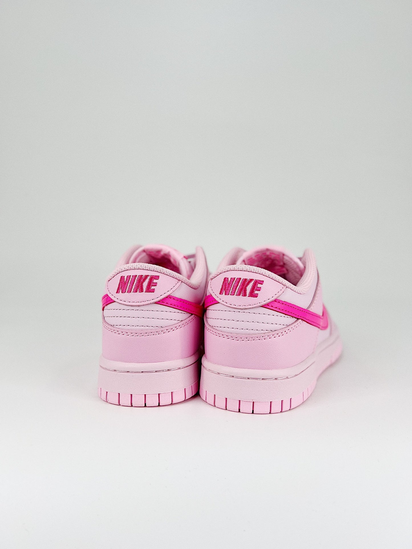 NIKE DUNK LOW GS TRIPLE PINK