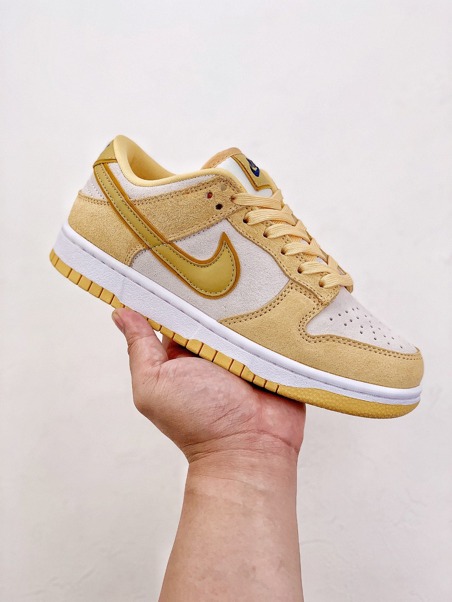 NIKE DUNK LOX "CELESTIAL GOLD SUEDE"