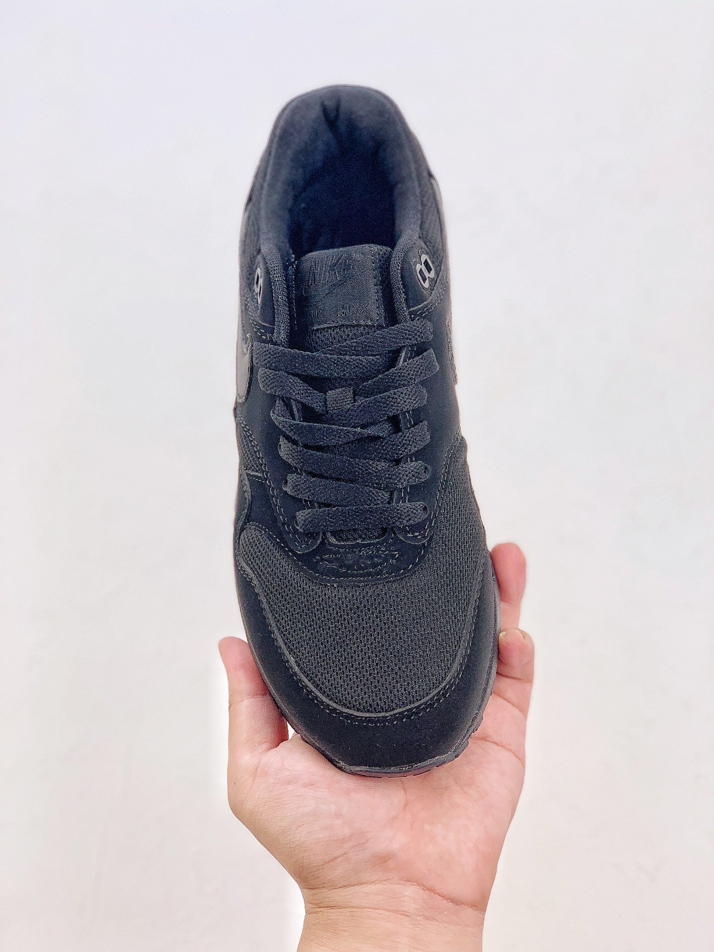 AIR MAX 1 ALL BLACK