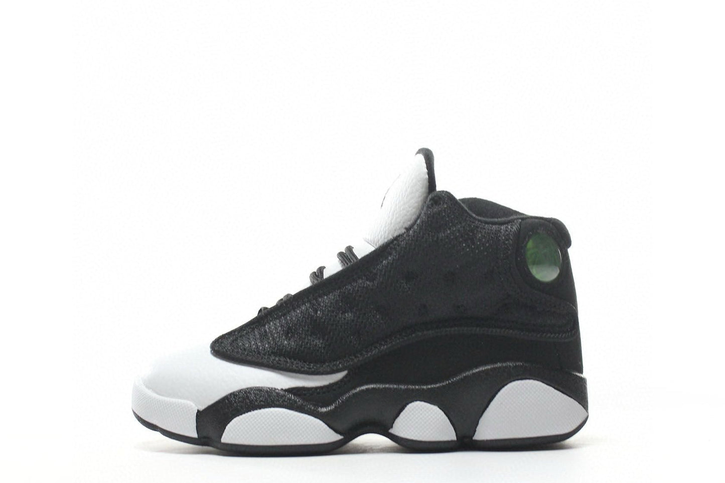 AIR JORDAN 13 RETRO BLACK AND WHITE