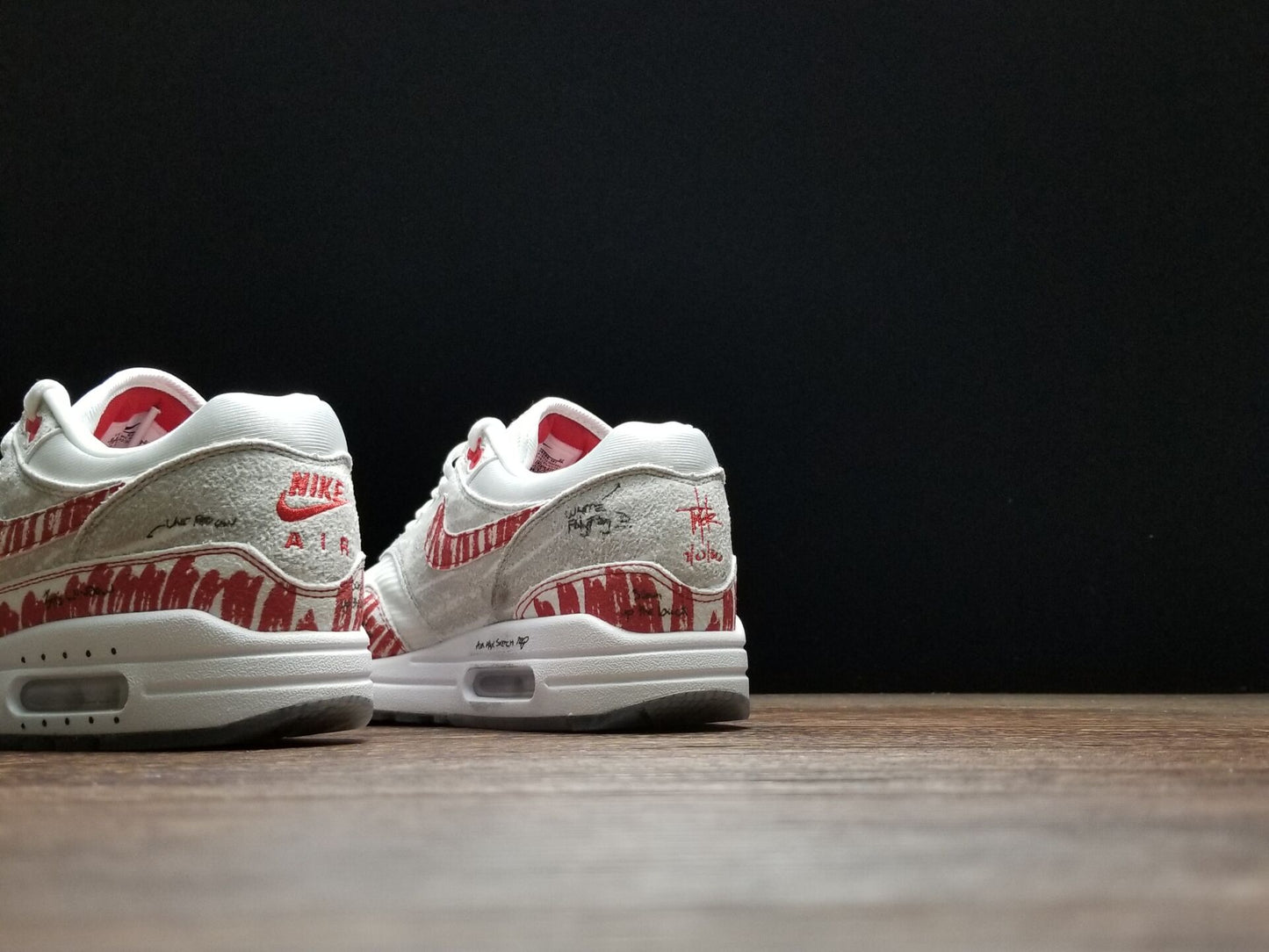 AIR MAX 1" TINKER SKETCH TO SHELF"