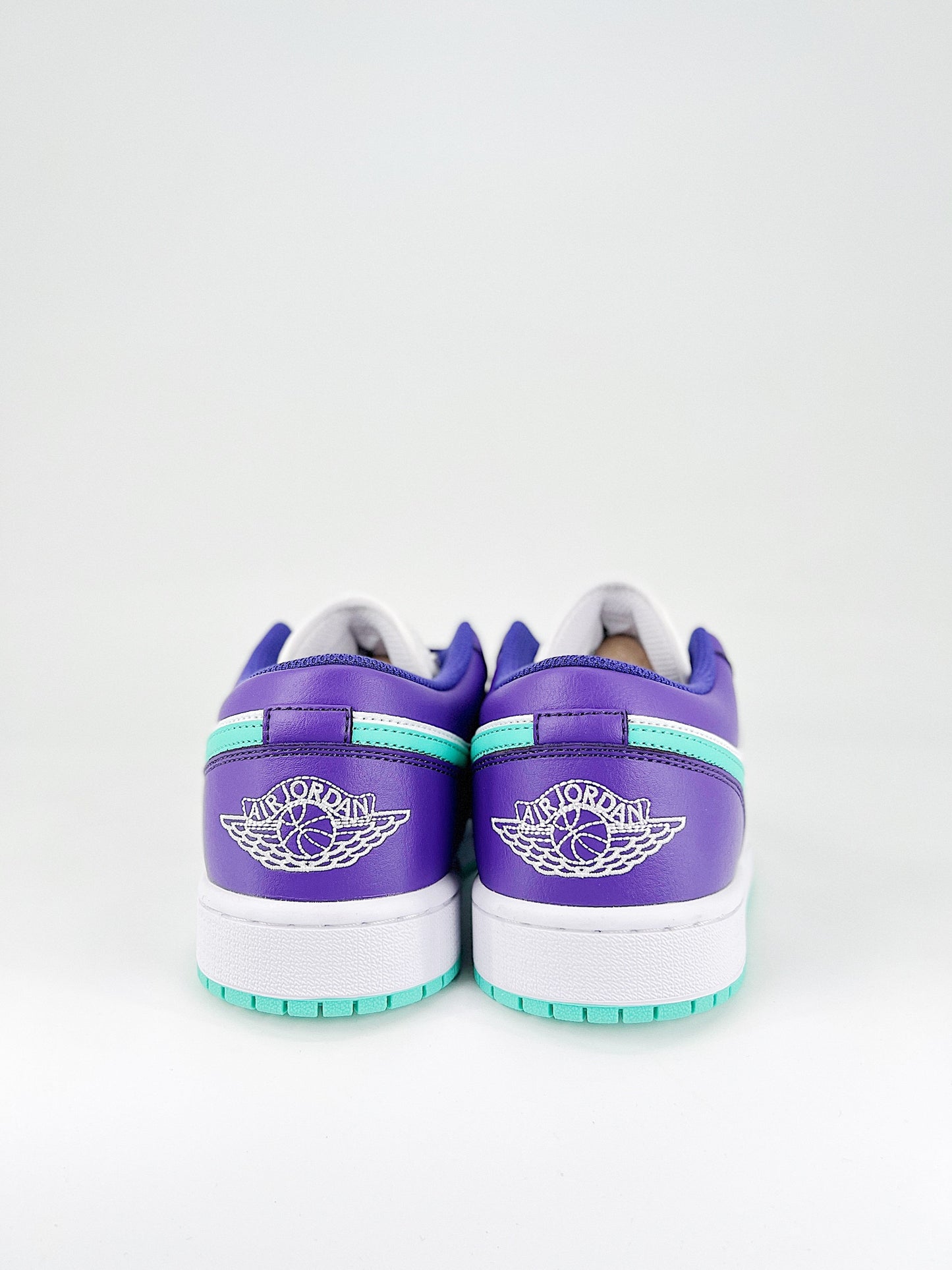 Jordan 1 Low PSYCHI PURPLE