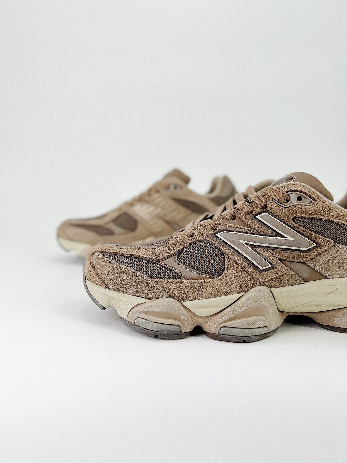 New balance 9060 MUSHROOM