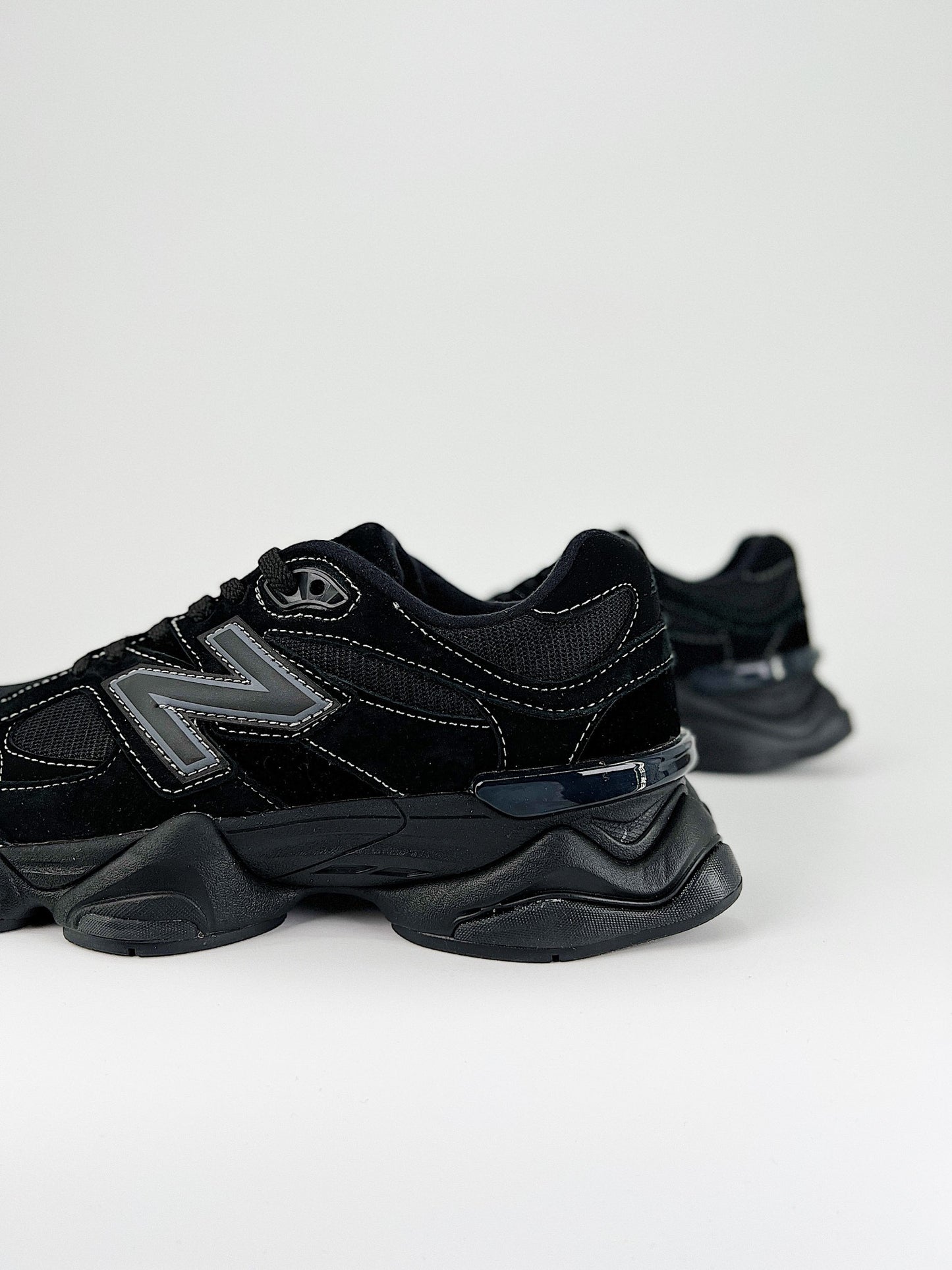 New balance 9060 TRIPLE BLACK