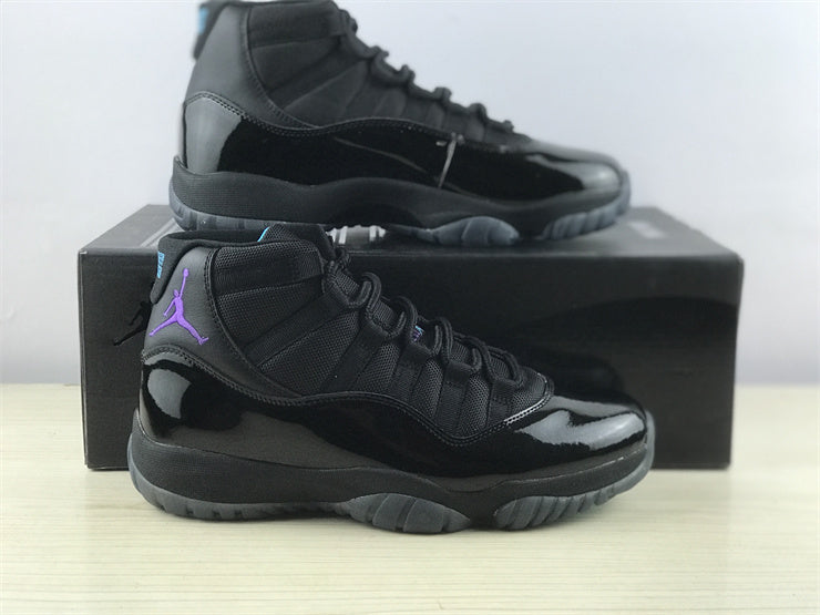 JORDAN 11 BLACK